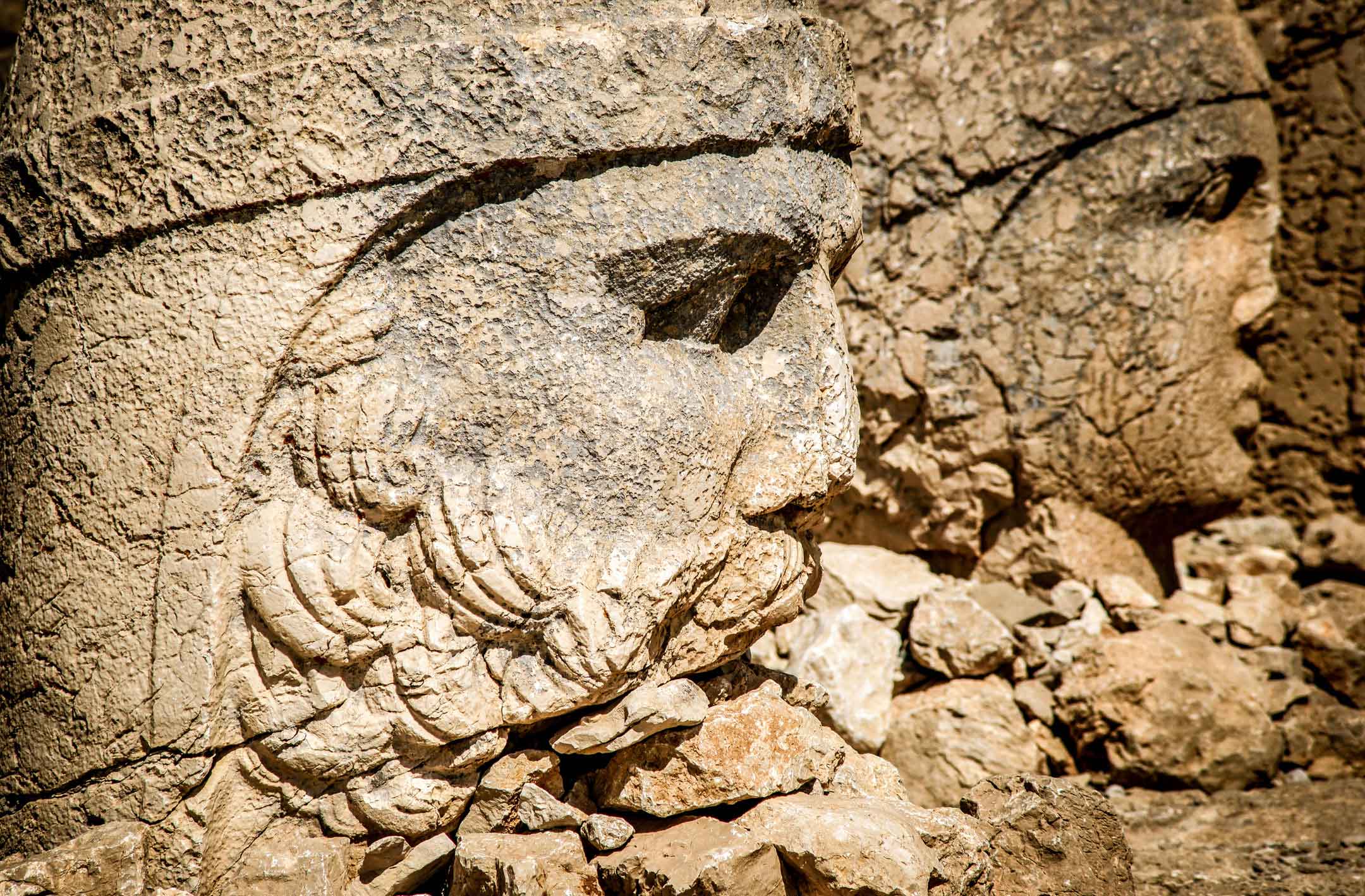 Nemrut Dağı Appollo Heykeli