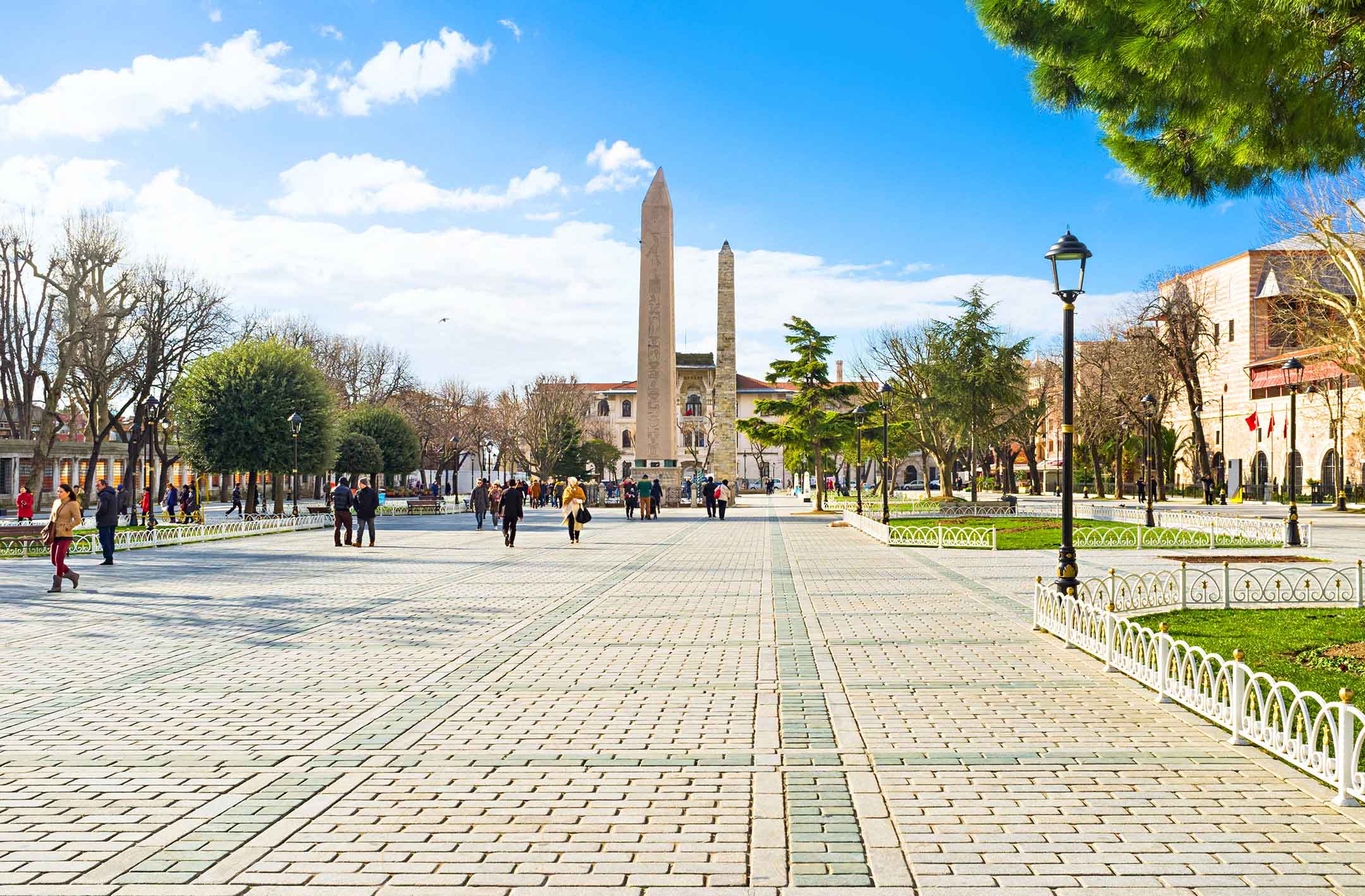 Dikilitaş ve Hipodrom Alanı Dünya Mirasları