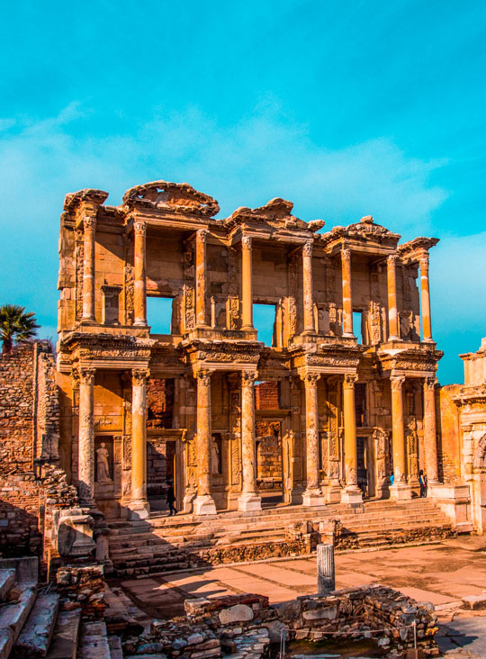 Artemis Tapınağı Golden Hour İzmir Türkiye